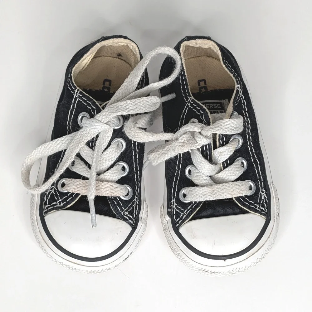 Converse Chuck Taylor All Star Toddler Low Top Sneakers Black White Size 4 Kids